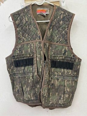 Winchester quilted camo hunting vest adult size large